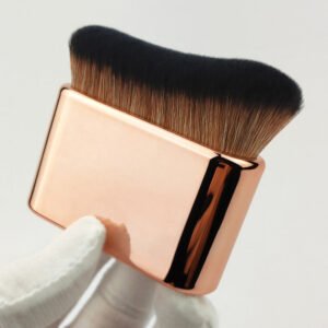 Multifunctional Soft Foundation Brush